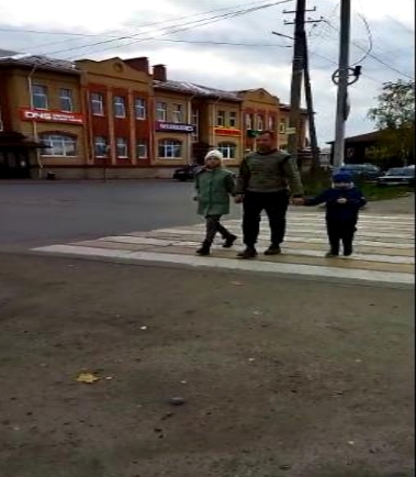 Возьми Ребенка За Руку.jpg
