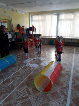 IMG-13d1523b62b7879383afcac8600e4cd7-V.jpg