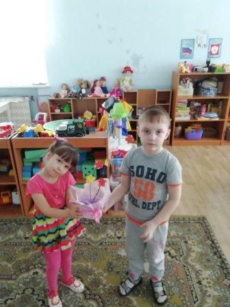 IMG-2fd5d6b2e29e09190af0e723ab537b5a-V.jpg