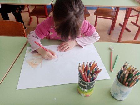 IMG-51bacbb786c201ab7498d6b21a90430f-V.jpg