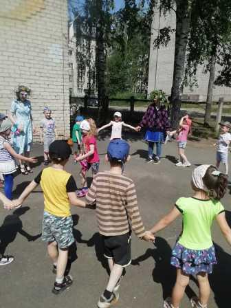 IMG-c2a50e8cf1ec20f725bf0cb3013ff649-V.jpg