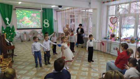 IMG-e8cb23320436e3abb195a6ae1db11dfb-V.jpg