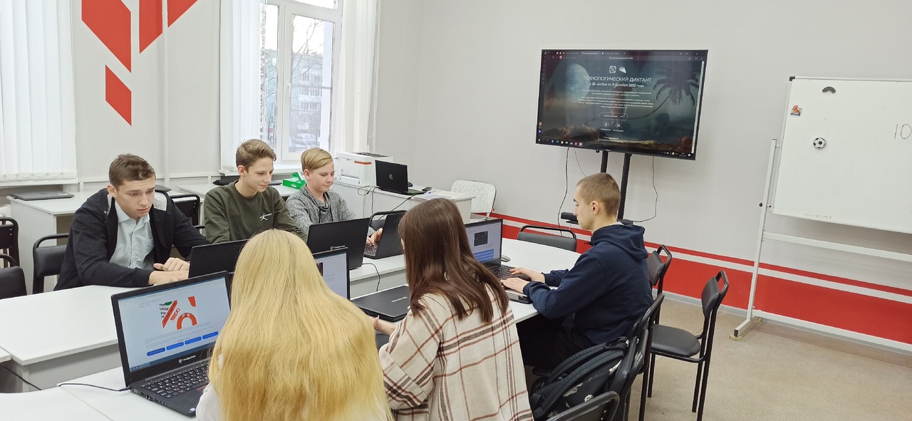 AuC_XINA3YEдик.jpg