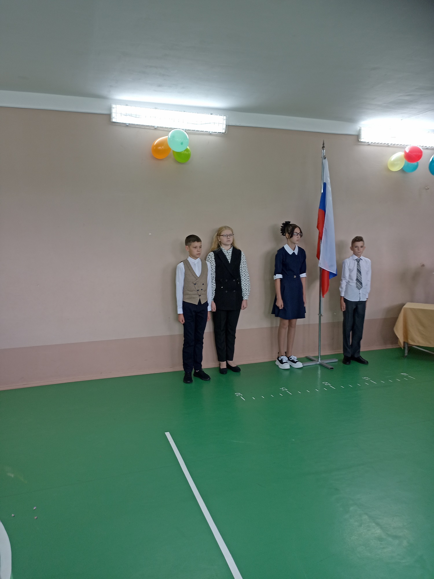 поднятие флага.jpg