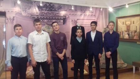 музей 8б.jpg